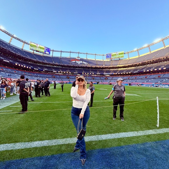 White Ruched Top - Picture 3 of 3